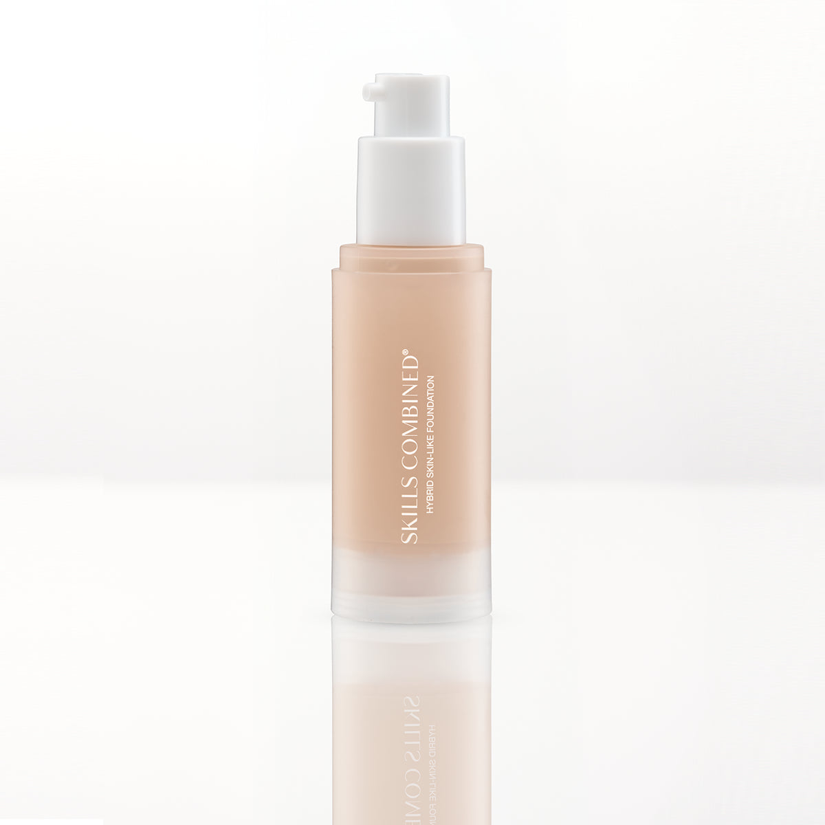 Hybrid Skin-Like Foundation - 02N